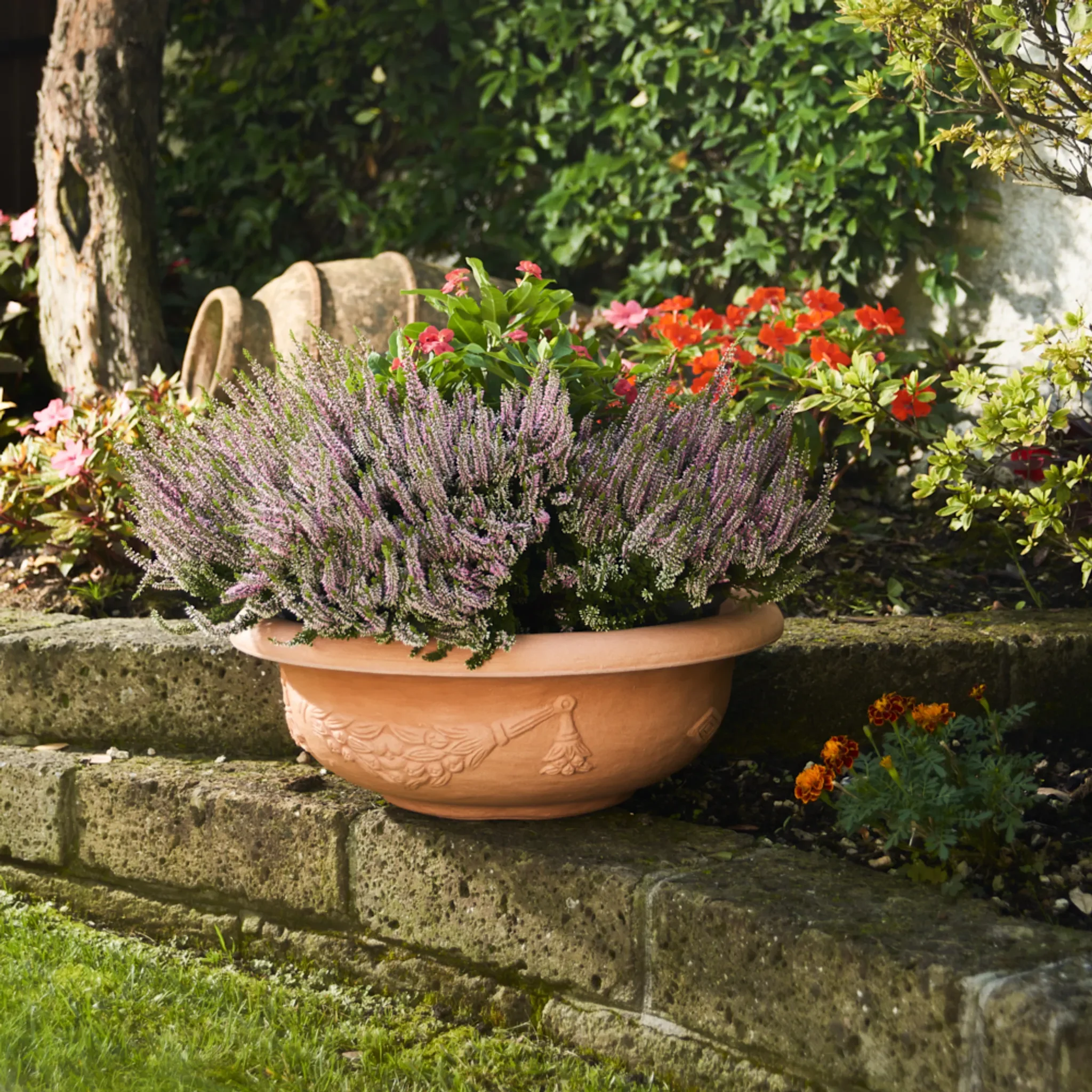 Blumenschale Ø 35 cm – Klassischer Stil mit Wellenschliff